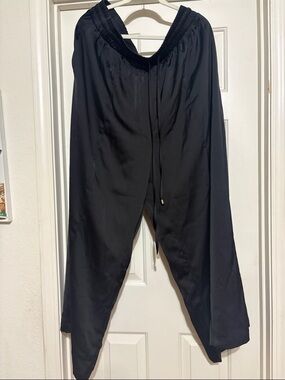 Nina Parker  Wide-Leg Black satin  Pants